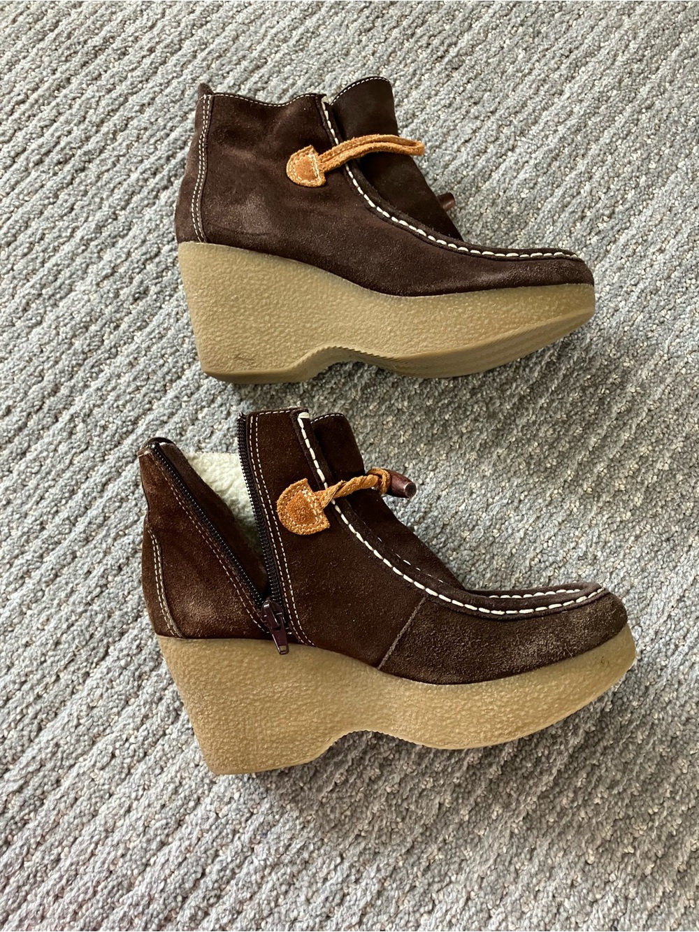 TommyGirl Brown Suede Kids Sherpa-Lined Lace Boots - Picture 7 of 7